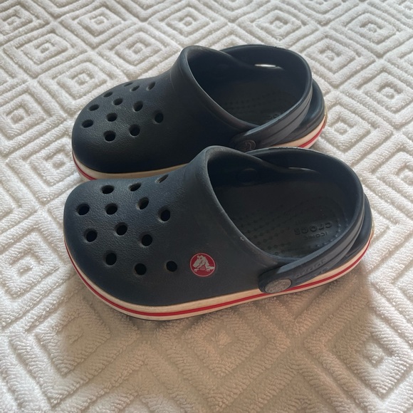 Croc Bundle - Picture 4 of 12